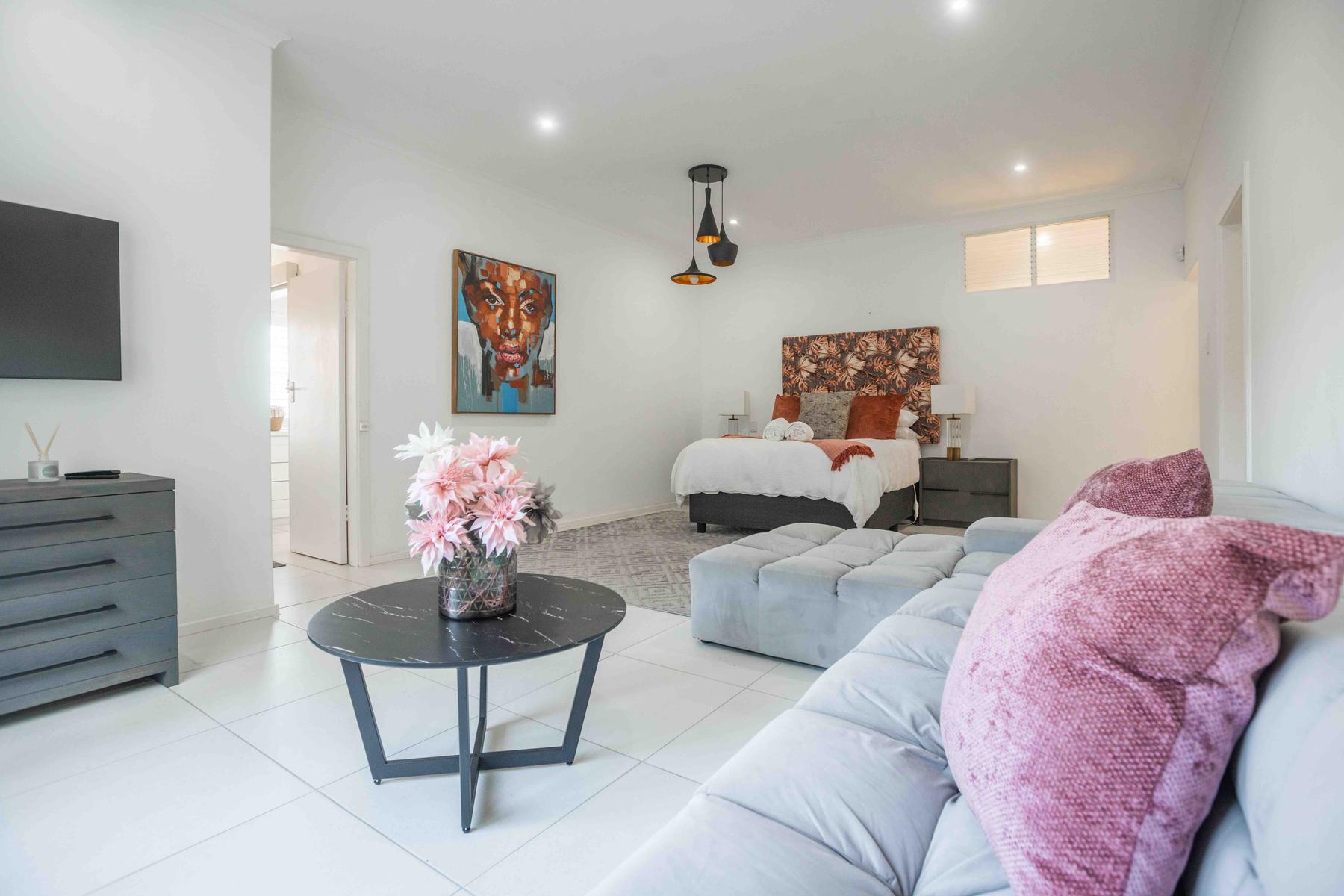 Sheffield Shores — photo 10