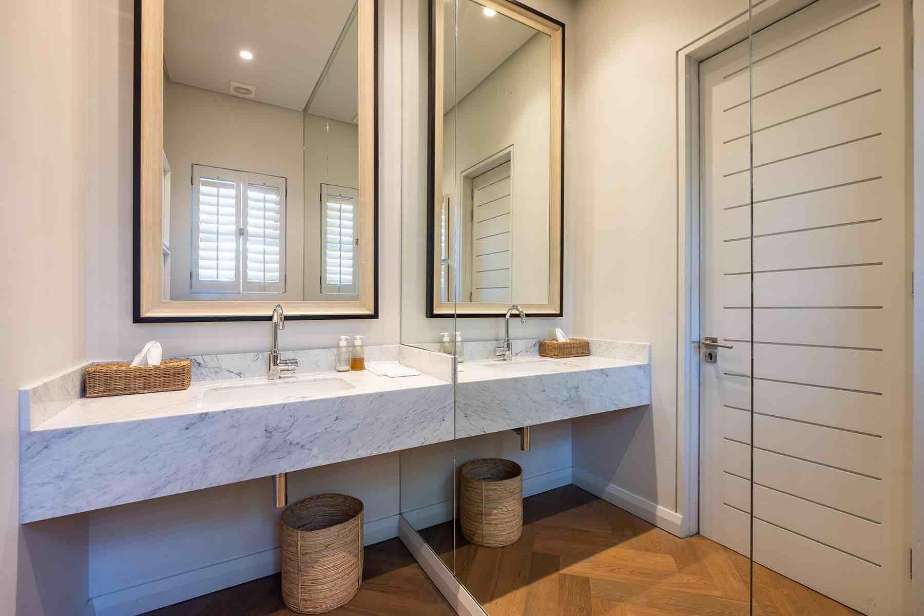 7 The Glades — photo 1