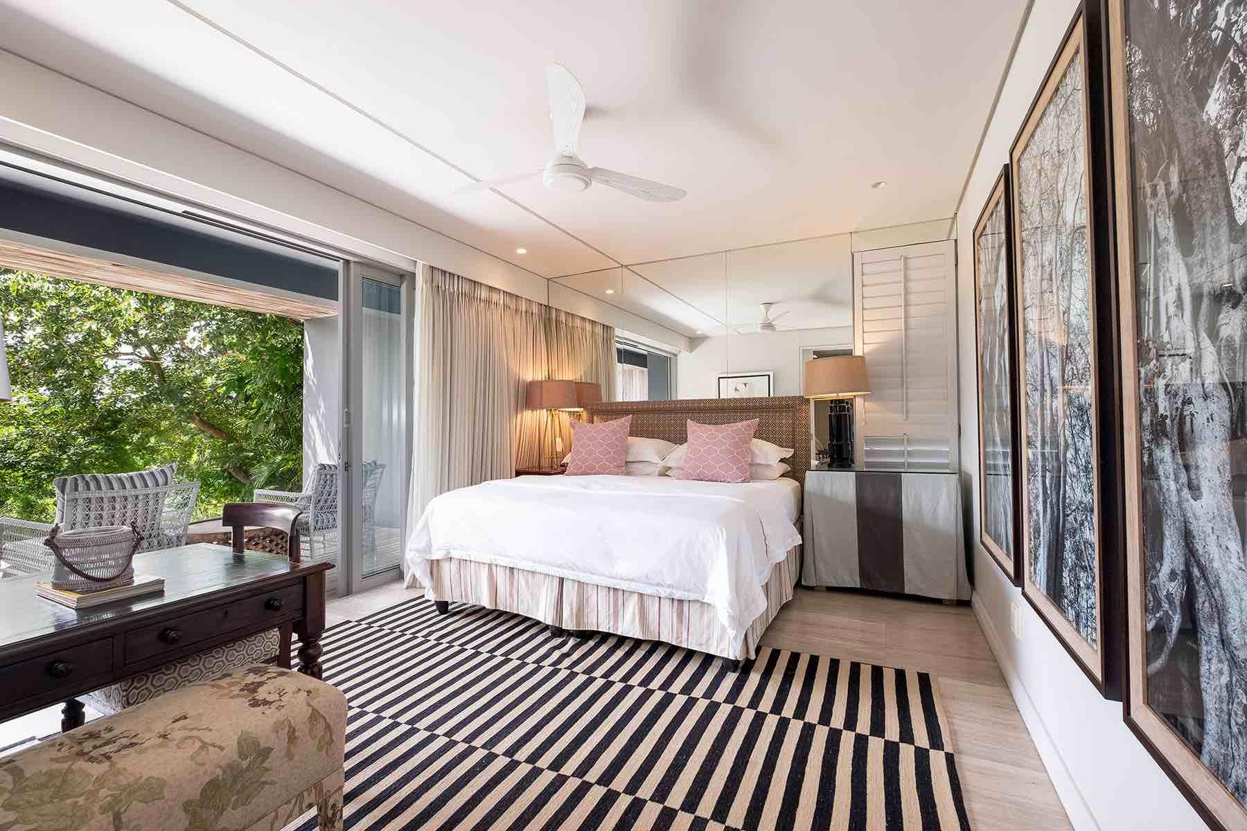 7 The Glades — photo 5