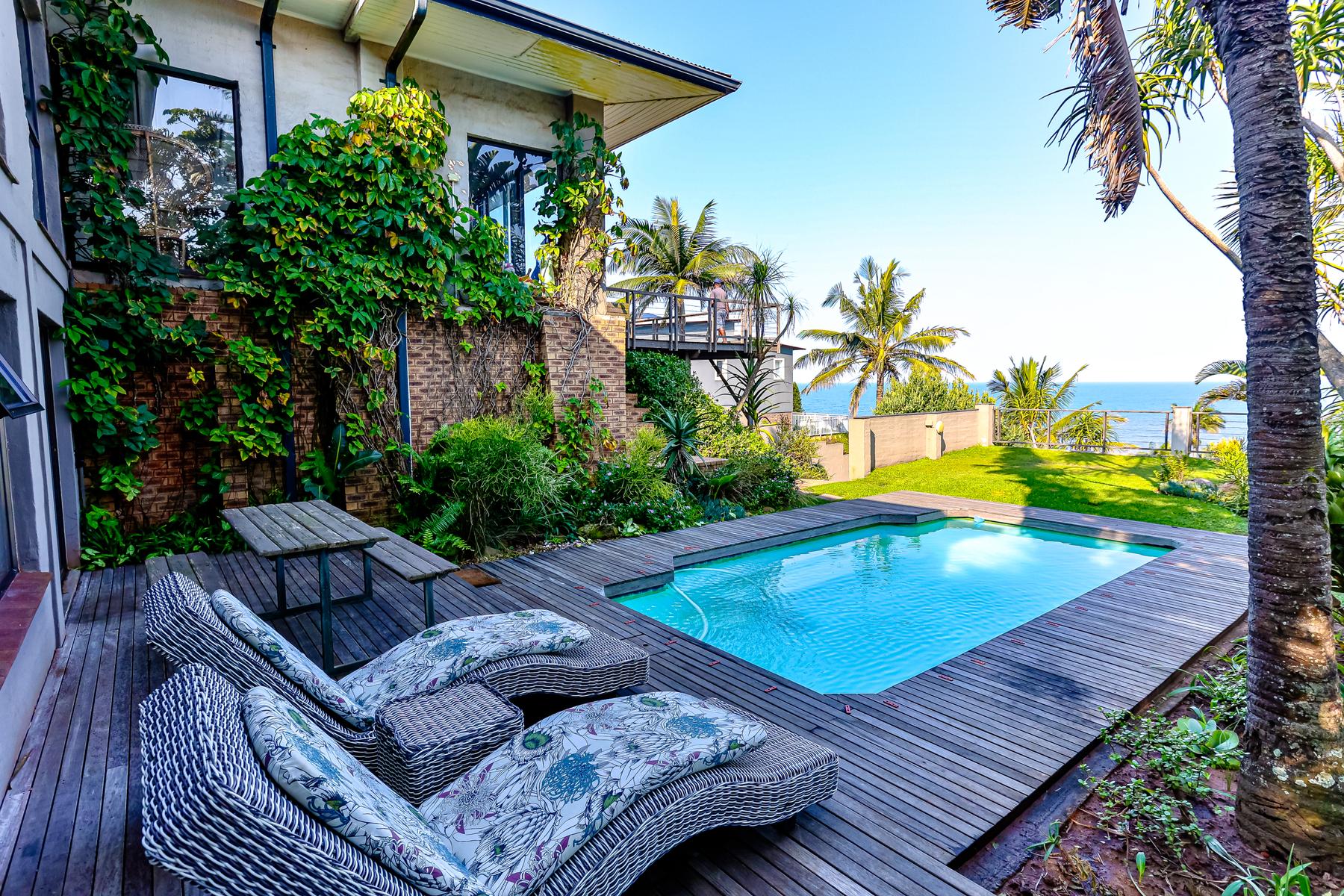 Two Shores — photo 2